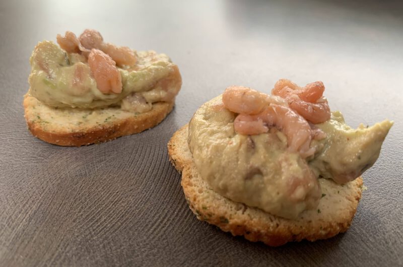 Avocadocreme met zalm en Hollandse garnalen